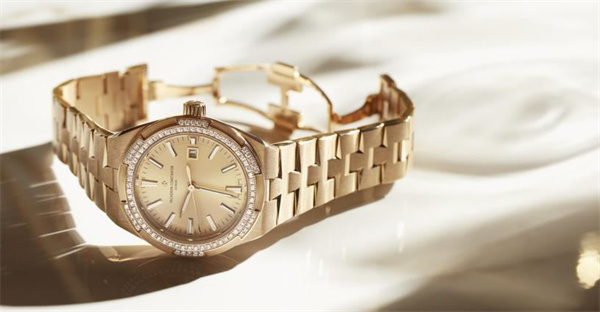 江诗丹顿手表进水了处理技巧集锦(图) 江诗丹顿手表进水了处理技巧集锦(图)