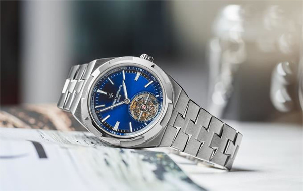 江诗丹顿日期怎么往回调(图) 江诗丹顿日期怎么往回调(图)