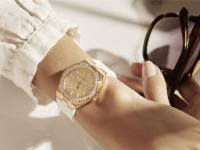 江诗丹顿手表表盘有划痕解决技巧是什么