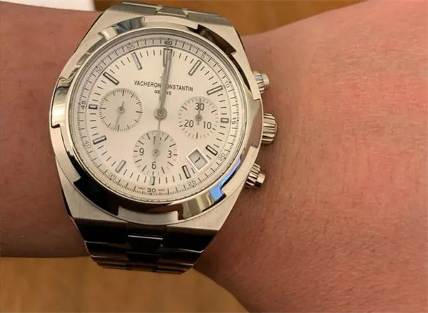 江诗丹顿走快了处理方法深度解析(图) 江诗丹顿走快了处理方法深度解析(图)