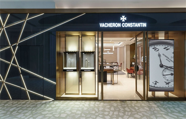 表壳磕碰严重？资深表匠揭秘江诗丹顿修复全过程！（图）