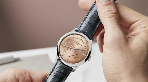 江诗丹顿表壳轻微划痕自救指南，省钱又高效（图）